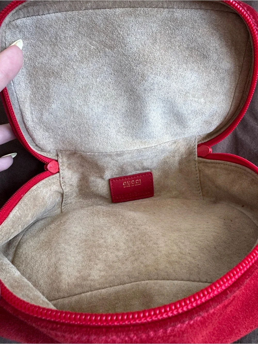 Gucci vintage red